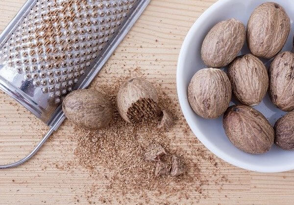 nutmeg oil