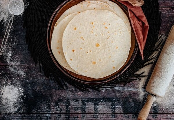 different types of flour tortillas