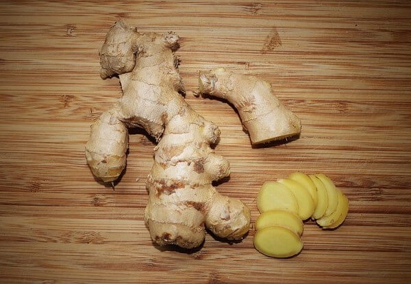 can dogs eat raw ginger root